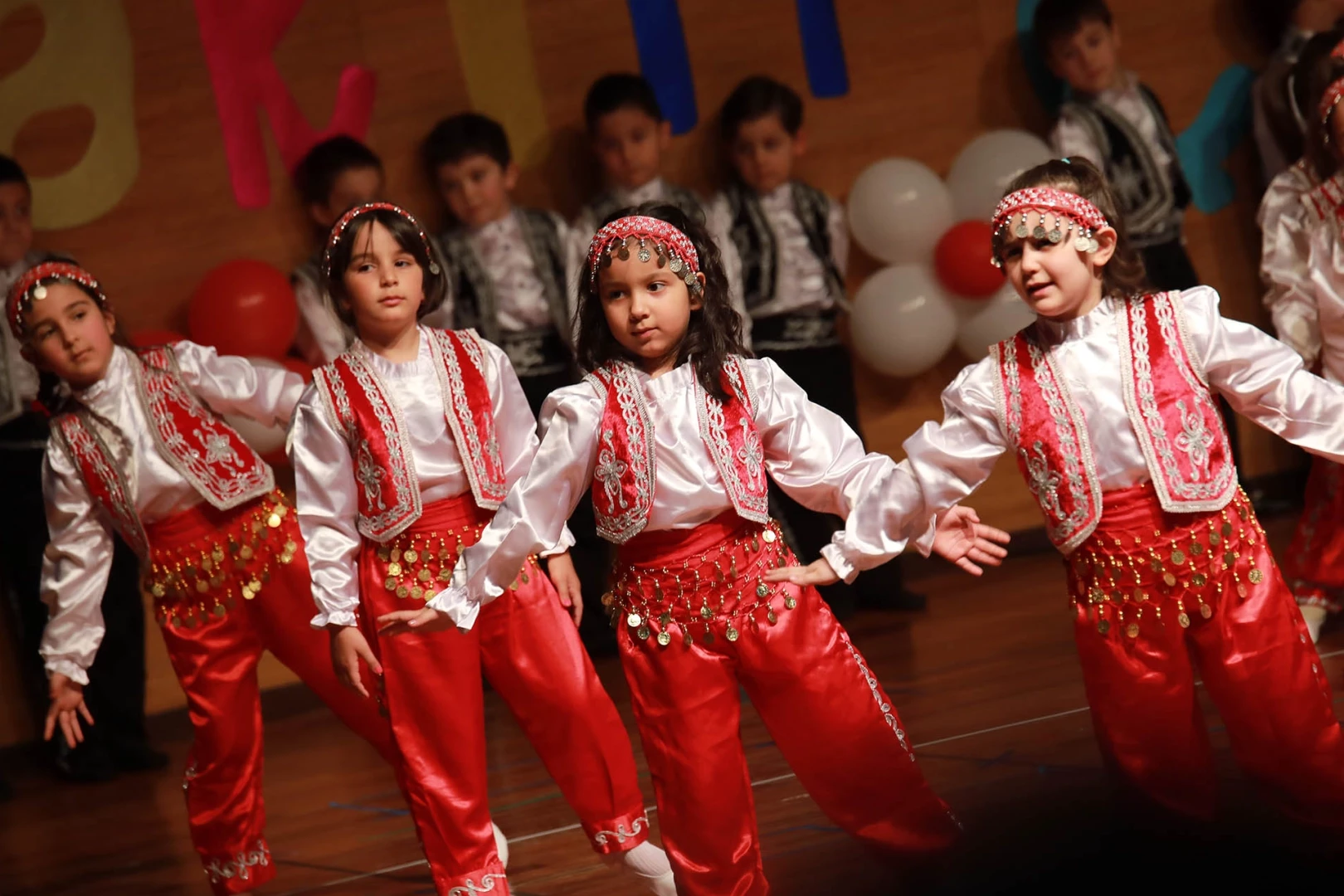 Ankaralı minikler 23 Nisan’ı coşkuyla kutladı
