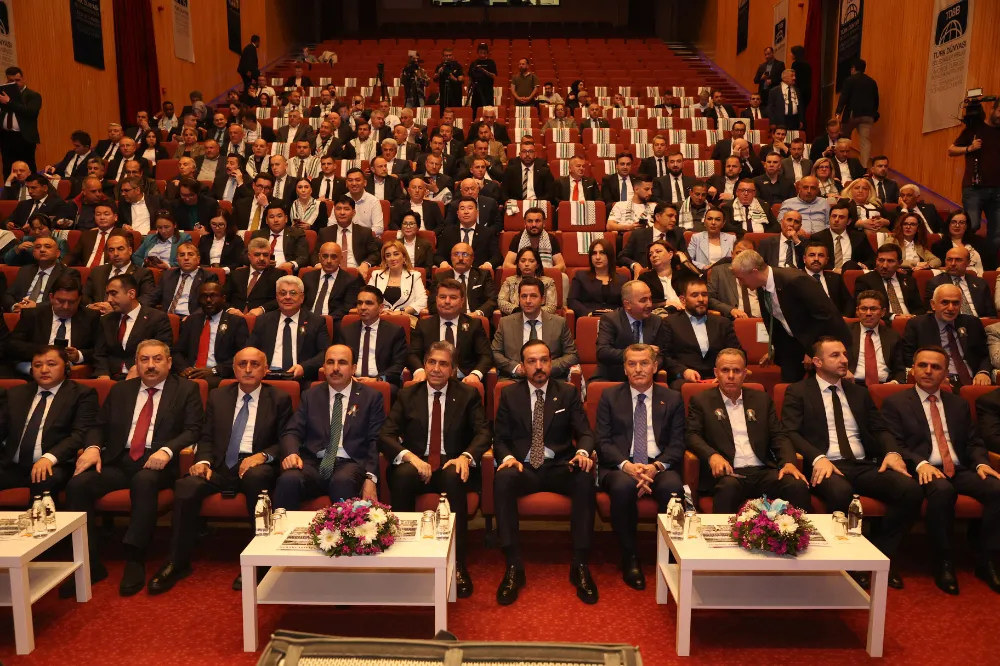 BAŞKAN DİNÇER TÜRK DÜNYASI BELEDİYELER BİRLİĞİ YÖNETİM KURULUNA SEÇİLDİ