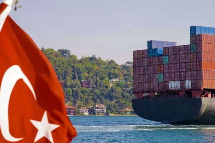 İhracat yüzde 7,8, ithalat yüzde 12,7 arttı