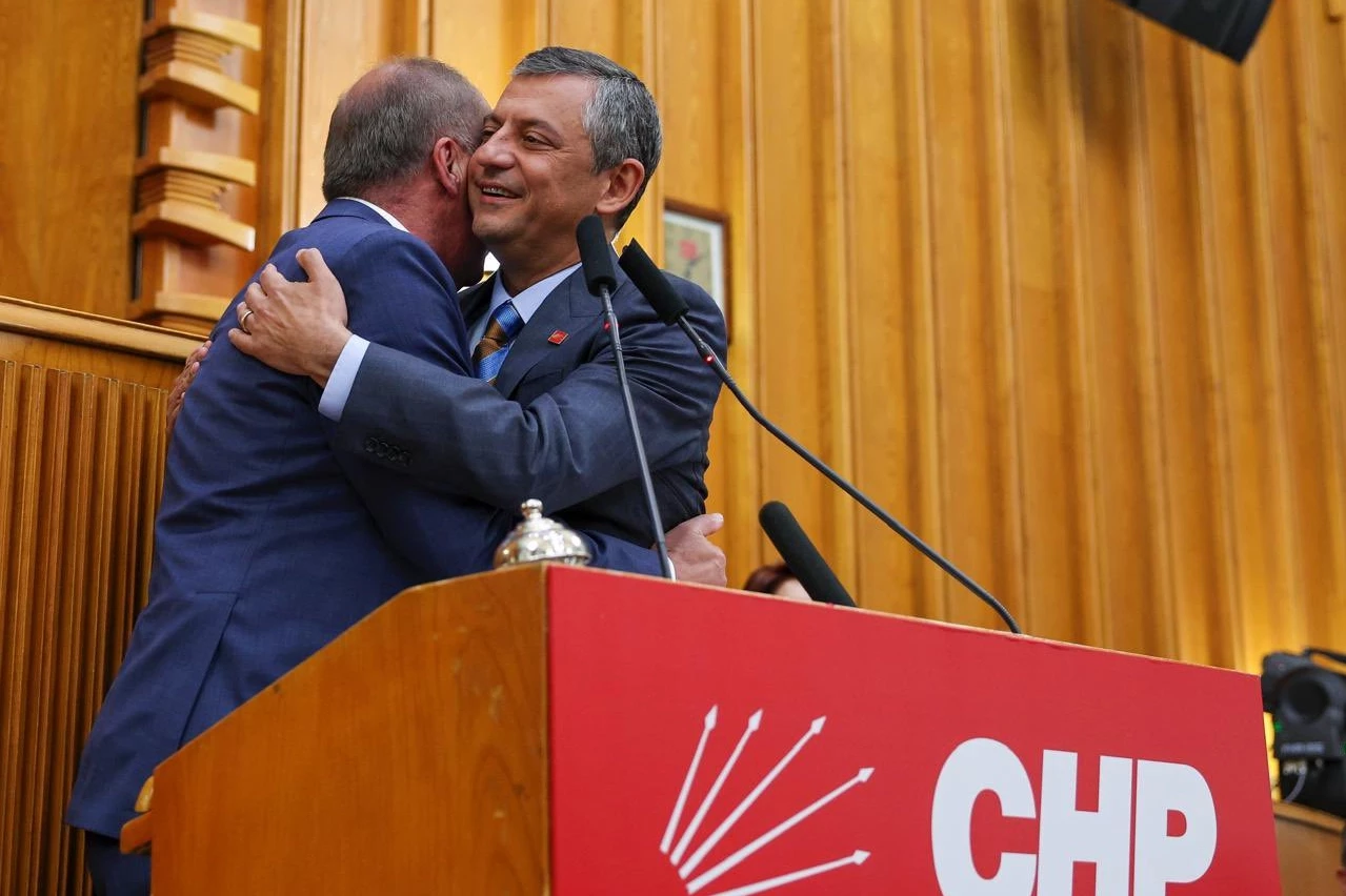 Muharrem İnce CHP’ye katıldı... “Bu bir kucaklaşma, hasret giderme”