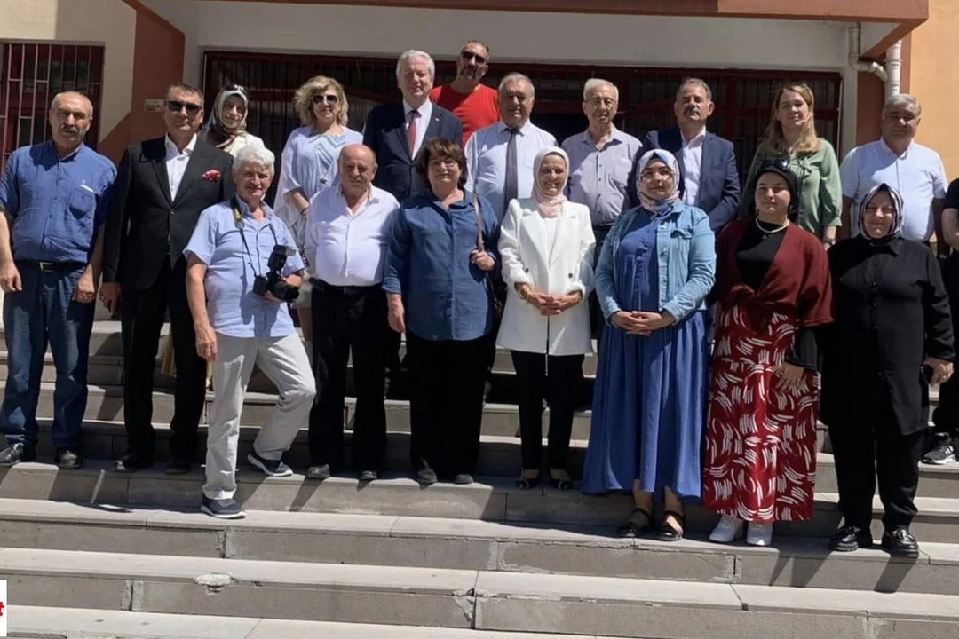 İç Anadolu Birliği’nden Oğuz Kağan İlkokulu’na eğitim desteği