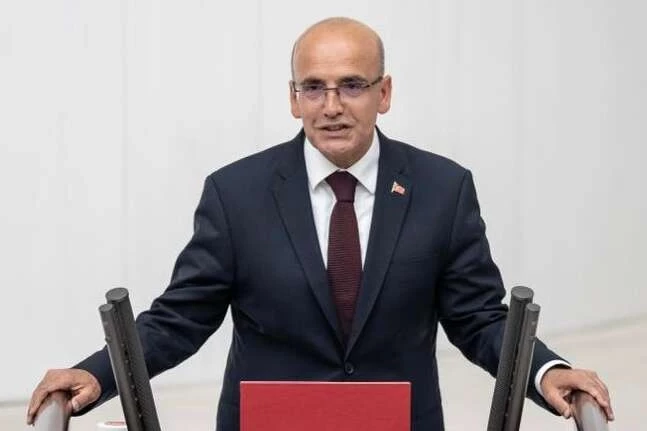 Bakan Şimşek: Dezenflasyon süreci kesintisiz sürüyor