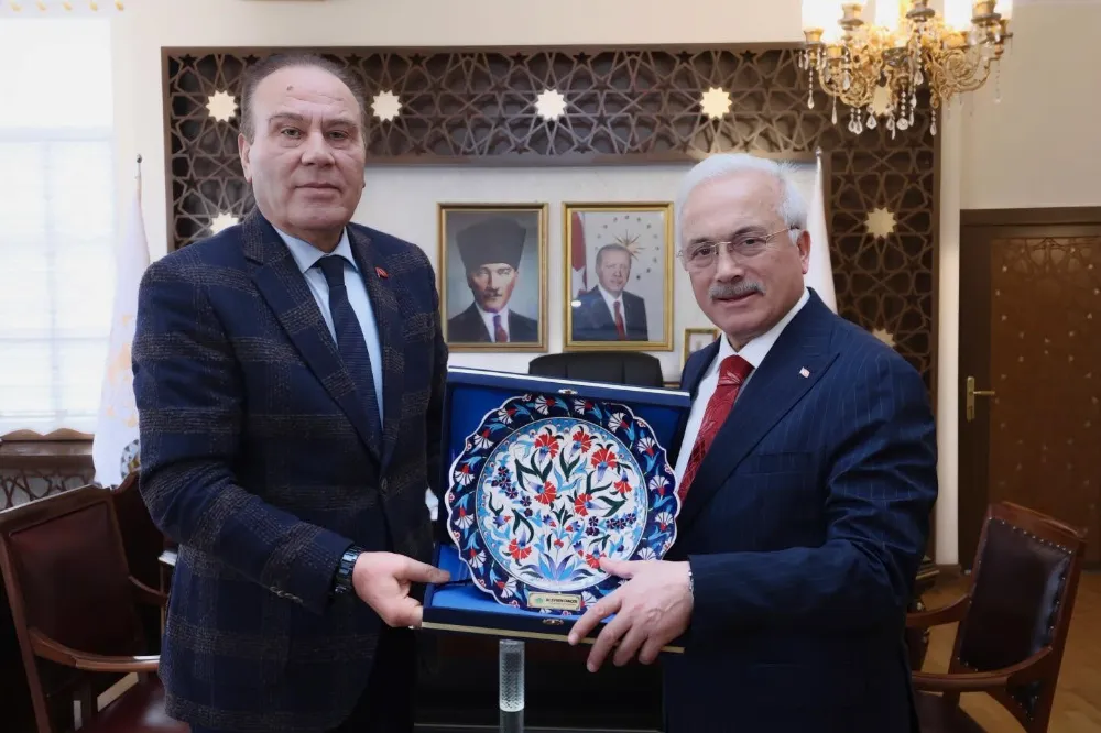 Aksaray Şehit Aileleri Derneği Başkanı Koçak’tan Vali Kumbuzoğlu’na Ziyaret