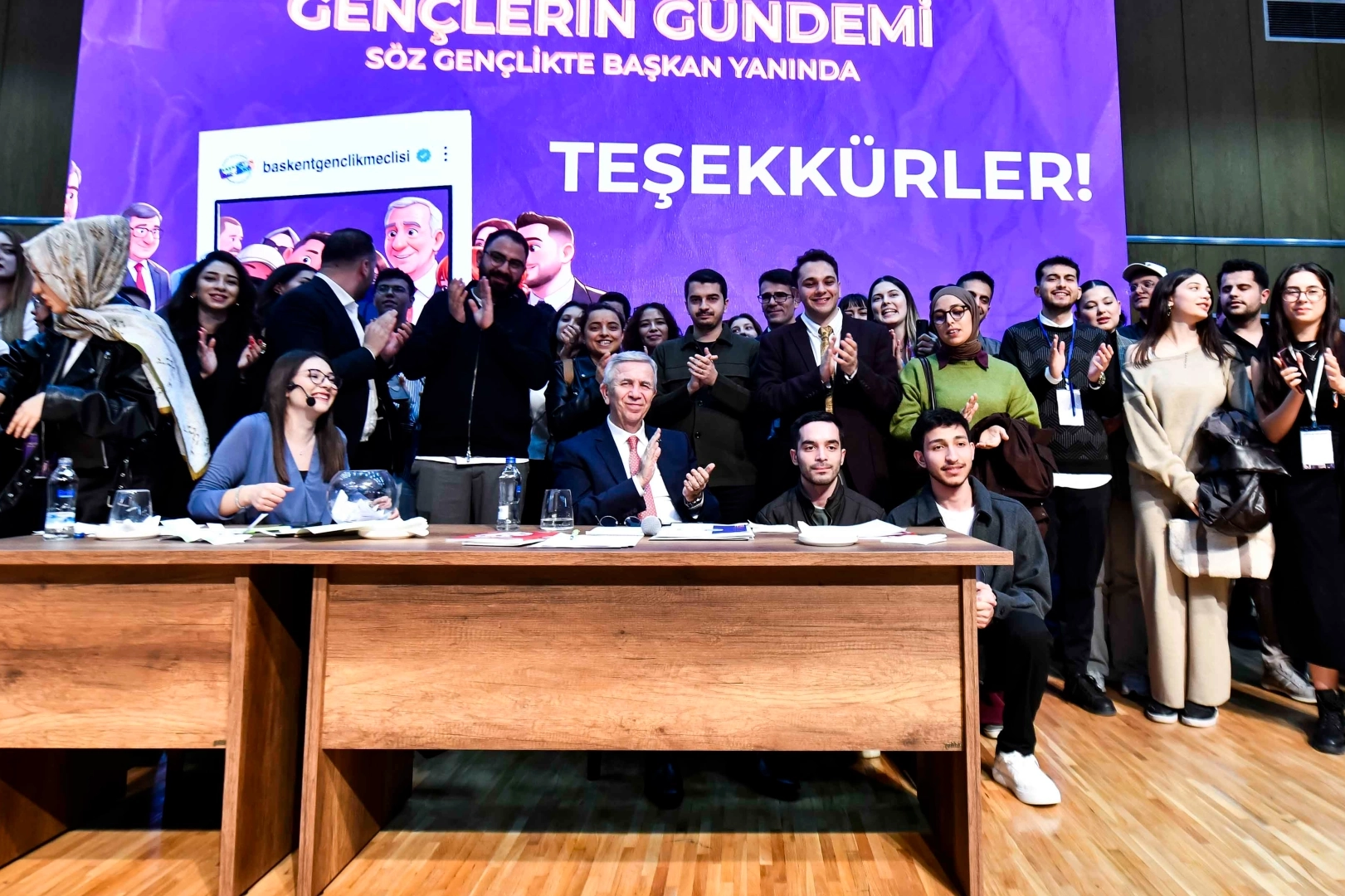 Başkentte gençlerle buluşma
