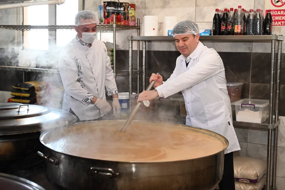 Aksaray’da Ramazan’ın Bereketi İftar Sofralarında Büyüyor