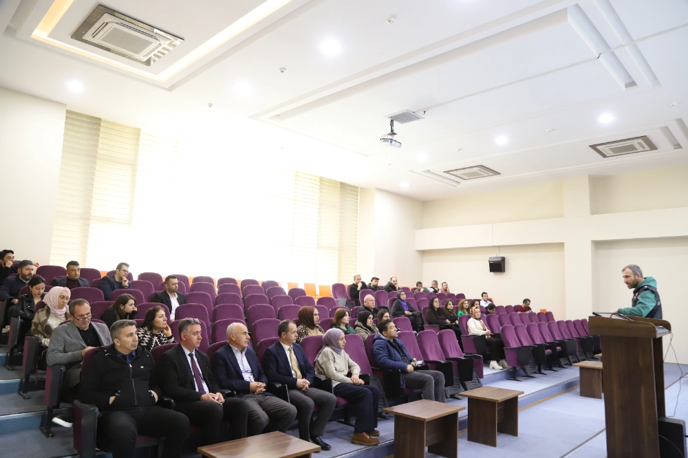 Aksaray Üniversitesinde Uyuşturucuya Karşı Toplumsal Farkındalık Eğitimi