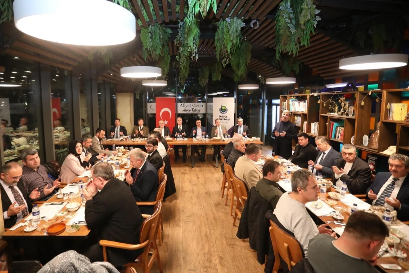 Bursa İnegöl’de birlik ve beraberlik sofrası kuruldu