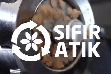 Bakan Çiftçi'den sıfır atık mesajı... Atıktan 18 ton mama üretimiyle israfa karşı yeni adım