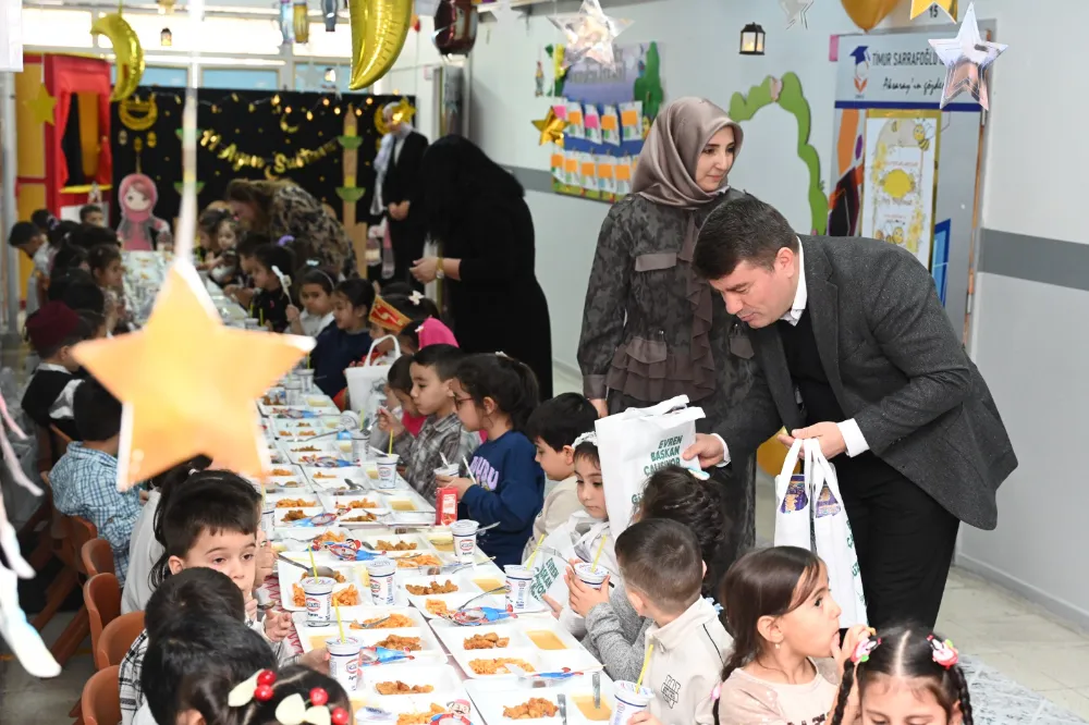 AKSARAY BELEDİYESİ’NİN İLK ORUCUM HEDİYESİNE YOĞUN İLGİ