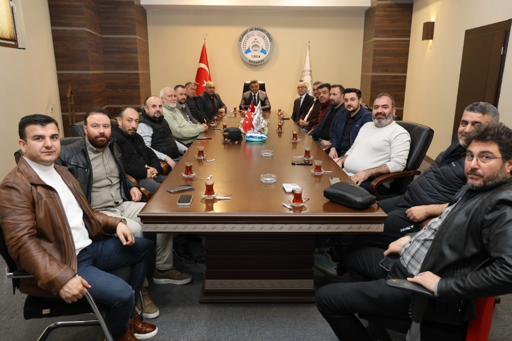AKSARAY TİCARET VE SANAYİ ODASI BAŞKANI AHMET KOÇAŞ: “KAÇAK SİGORTA ACENTELERİNE KARŞI DİKKATLİ OLUNMALI”