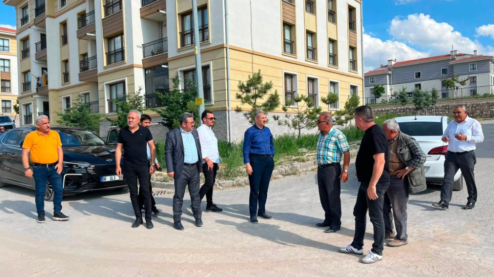 ALTINSOY: “GÜZELYURT’UMUZA DEĞER KATAN TOKİ YATIRIMLARINI YAKINDAN TAKİP EDİYORUZ”