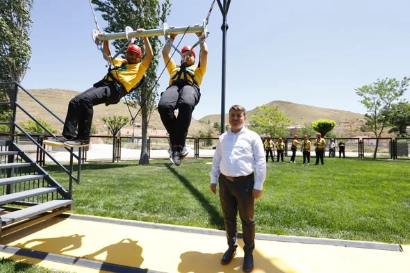 Aksaray’da Macera Park Artık Ücretsiz! Başkan Dinçer’den Çocuklara Büyük Jest