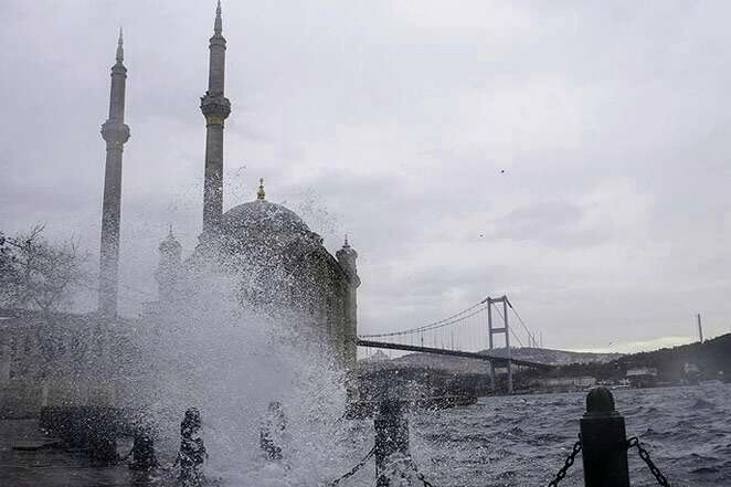 Meteoroloji’den kuvvetli rüzgar uyarısı