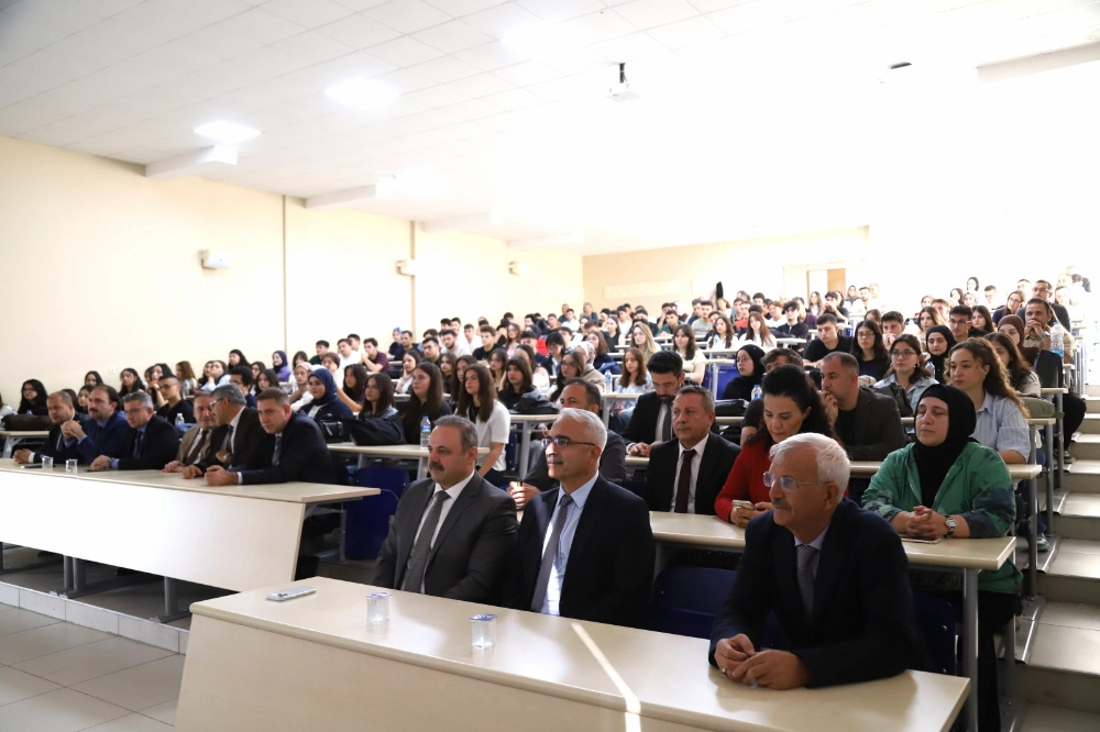ASÜ Tıp Fakültesinde Yeni Öğrenciler İçin Oryantasyon Programı Başladı