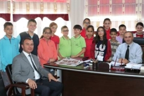 Ak İrfan Koleji öğrencileri Aksaray Belediyesini ziyaret ettiler