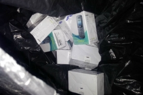 Aksaray Polisi Kaçak 50 cep Telefonuna el koydu