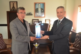 Aksaray SGİM'den Borcu Olmayan Belediyeye Plaket