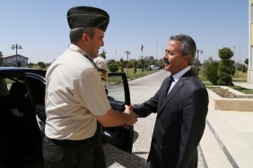 Albay Ölmez'den Rektör Acar'a Nezaket Ziyareti