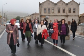 Bayan Ataklı Vali eşlerine Aksaray'ı tanıttı