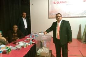 Eğitim Bir Sen'in yeni Başkanı Murat Günaydın