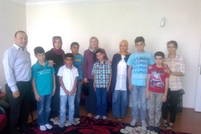 Emniyetten çocuk evlerine ziyaret