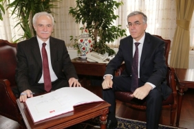 RTÜK Başkanı Prof. Dr Davut Dursun Vali Şeref Ataklı'yı ziyaret etti
