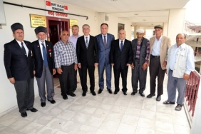 Vali Ataklı: 'Şehitlerimiz ve gazilerimizin sayesinde güvenlik içinde özgür bir şekilde yaşıyoruz'